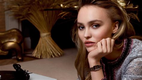 lily rose depp chanel lipstick christmas edition|Lily-Rose Depp Chanel.